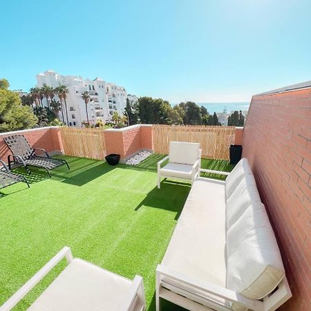 Cozy Apartment With Large Terrace 托雷莫利诺斯 外观 照片