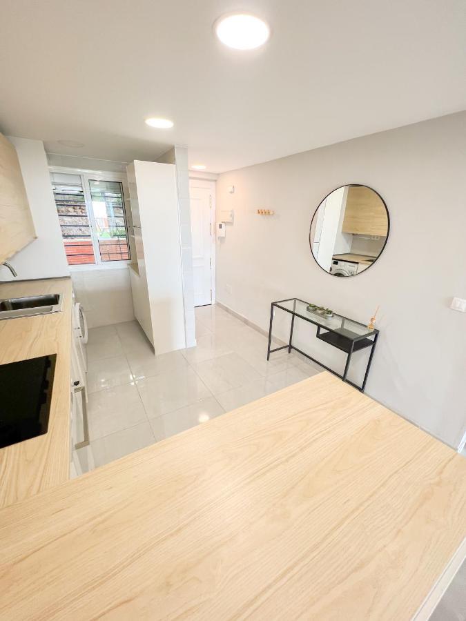 Cozy Apartment With Large Terrace 托雷莫利诺斯 外观 照片