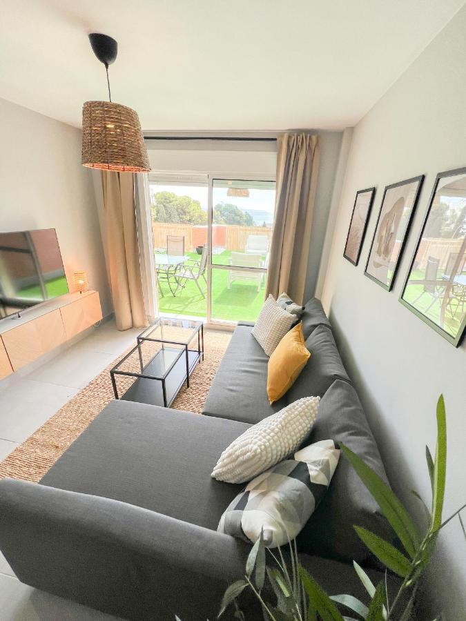Cozy Apartment With Large Terrace 托雷莫利诺斯 外观 照片