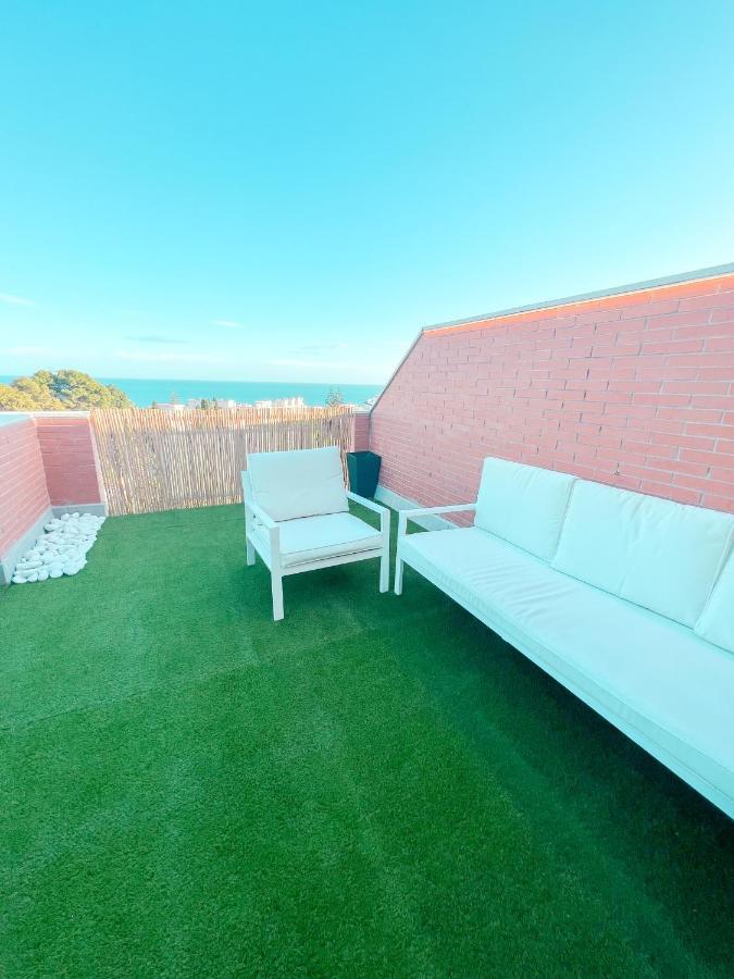 Cozy Apartment With Large Terrace 托雷莫利诺斯 外观 照片